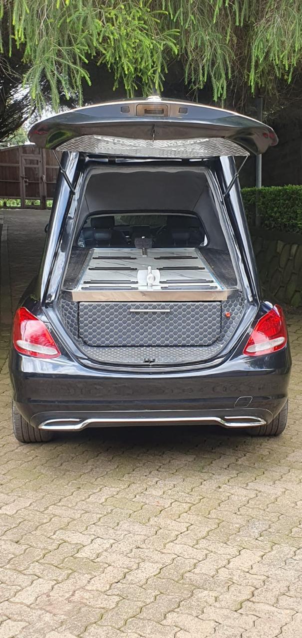 Mercedes-Benz E-Class Limousine Hearse, alternate view